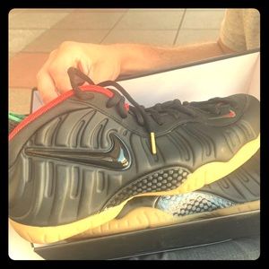 Nike FOAMPOSITE PRO size 11.5